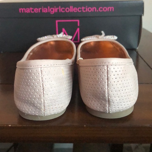 Material Girls tan flats - Picture 6 of 7